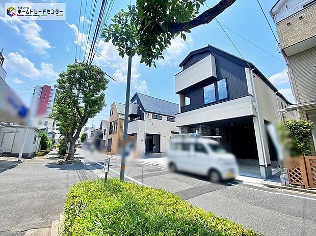 【前面道路含む現地写真】≪見学予約ができます！≫こちらの物件はZEH水準を満たした、省エネ性能に優れた物件です☆