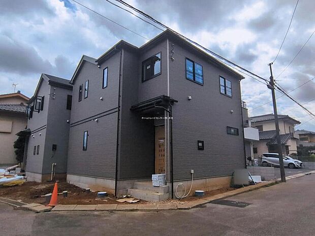 ☆A号棟☆
お仕事帰りなどお客様のご都合に合わせて、営業スタッフが誠心誠意真心込めて御対応します♪お気軽にお問い合わせください♪