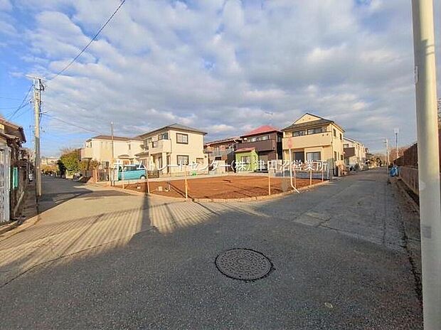 当物件のご案内につきましては、営業スタッフが丁寧に御対応します♪休日、お仕事帰りなど、ご都合に合わせていつでもご案内いたします♪周辺環境と併せて、実際に現地をご確認ください♪