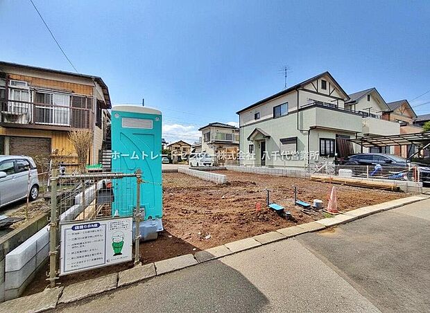 美しい緑と良好な住環境が守られてきたこの街に、新築戸建てが誕生致します。穏やかな空気の流れる落ち着いた住環境です。ぜひ、現地へ足をお運びいただき実際の環境・陽当たりをご確認下さいませ♪