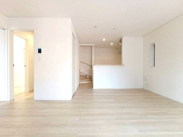 陽当り良好なリビング家族みんなが爽やかに健やかに過ごせます