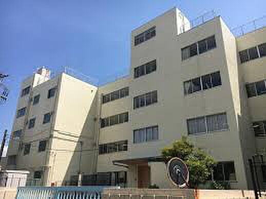 三郷市立彦糸小学校