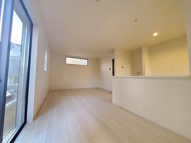 【居間・リビング】使いやすい居間です