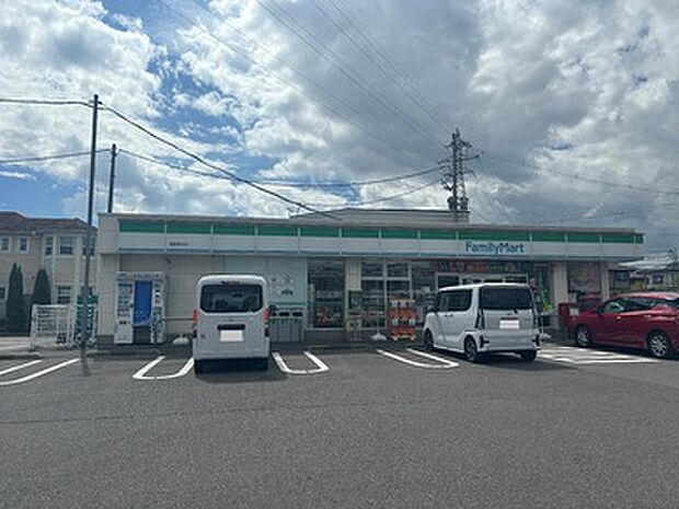 ファミリーマート福島笹谷店(約450m)
