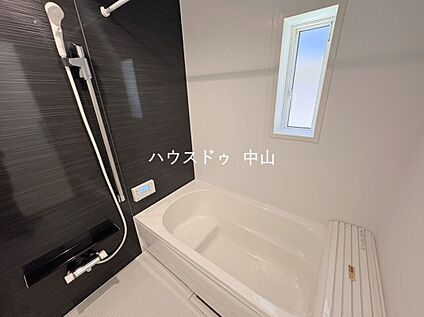 ＼一日の疲れを癒すバスルーム／
