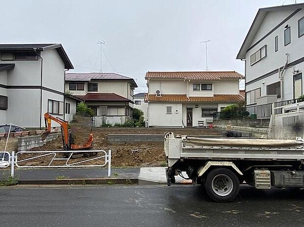 住宅ローンに関してもお任せ下さい♪
〇頭金、自己資金無しでも購入できます
〇マイカーローン、カードローンを住宅ローンでおまとめ可
〇家具、家電、引っ越し費用も借入可
〇勤続年数１年未満可