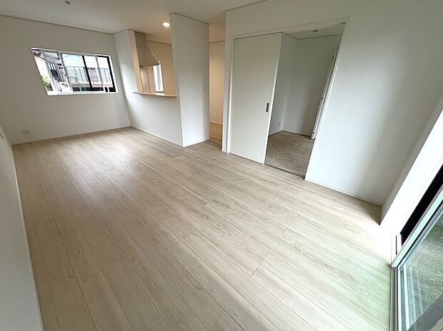 【LDK】１号棟　住宅ローンに関してもお任せ下さい♪
〇頭金、自己資金無しでも購入できます
〇マイカーローン、カードローンを住宅ローンでおまとめ可
〇家具、家電、引っ越し費用も借入可
〇勤続年数１年未満可
