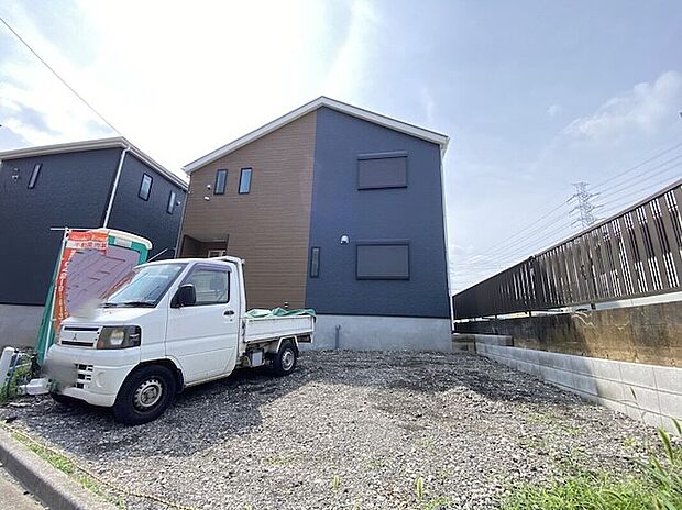 【現地写真】当日のご見学予約も承ります。同じものは２つとない「夢のマイホーム」との出会いが待っているかもしれません！！
