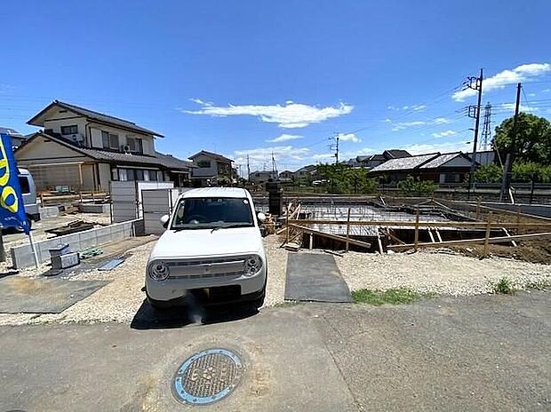 【現地外観写真】賃貸暮らしで気を使っていた「狭さ」や「騒音」とはもうおさらば！子育てのしやすさ、生活のしやすさを考えた新築マイホームを一緒に探してみませんか？