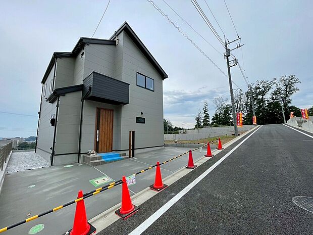 【前面道路含む現地写真】No.128 気になった物件すぐにご見学対応させていただきます♪平日・お仕事帰りなど、いつでもご案内可能です♪周辺環境と併せて、実際に現地をご確認ください♪