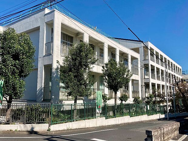 大田区立貝塚中学校（約450m）