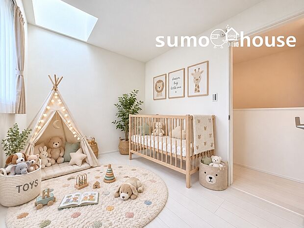 遊び心溢れるキッズルーム。お子様の創造力を育む、明るく楽しい夢の空間です。（本画像はCGで作成しており、実際に現地に家具・家電はおかれておりません。また価格に家具・家電は含まれておりません）
