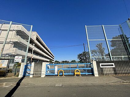 町田市立金井中学校 1040m(徒歩13分)
