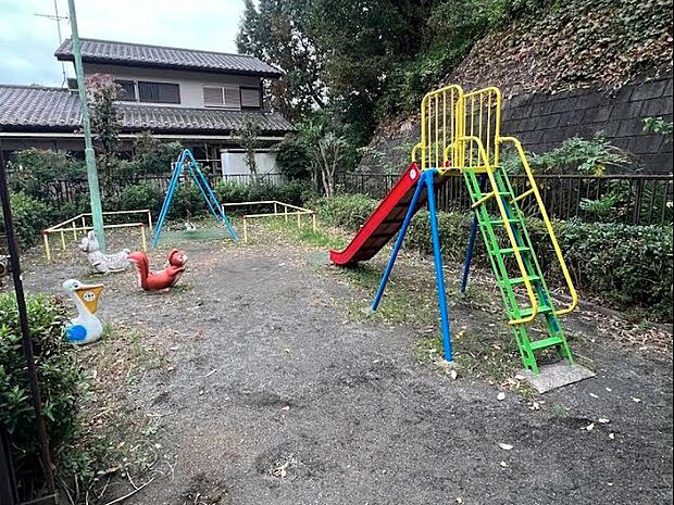 細山7丁目公園(約30m)