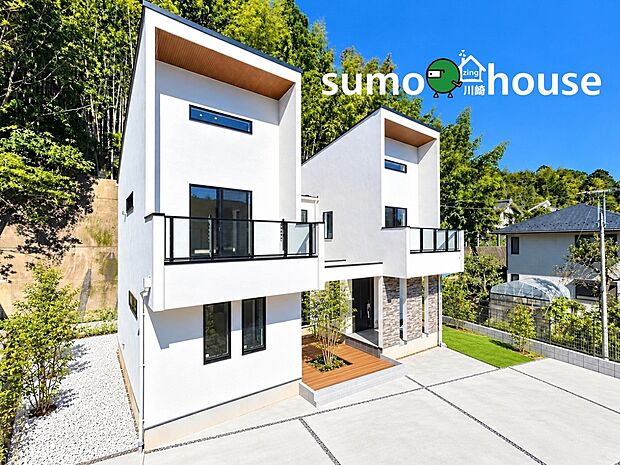 【施工事例】施工例の為、分譲中の建物とは外壁、屋根開口部等の形状・仕様が異なります。