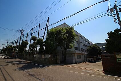 横浜市立末吉中学校 1800ｍ(徒歩23分)
