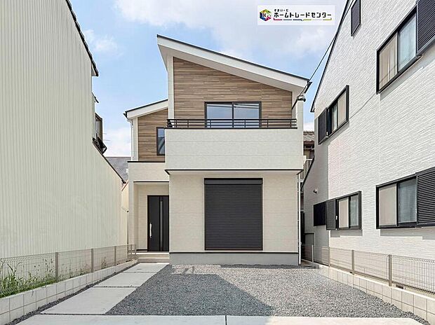 堂々完成いたしました!ぜひ現地にて、実際の建物・街並み・陽当たり等ご確認下さい♪お気軽にお問い合わせください☆