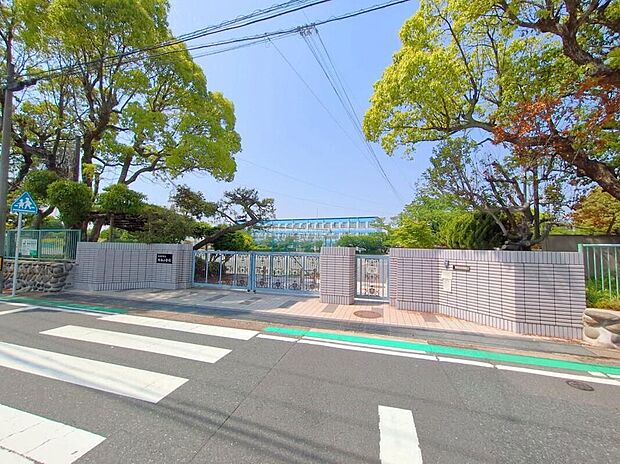 名古屋市立鳴海小学校(約440m)