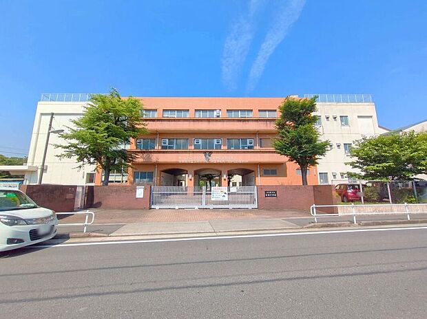名古屋市立宝南小学校（約350m）