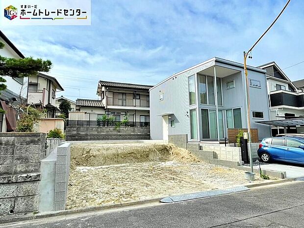 【現地外観写真】住宅の構造や設備仕様・完成イメージなどのご質問はいつでもお気軽にお問い合わせ下さいませ☆資料もお送りいたします♪