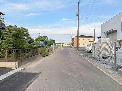 前面道路含む現地写真