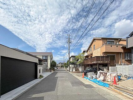 前面道路含む現地写真
