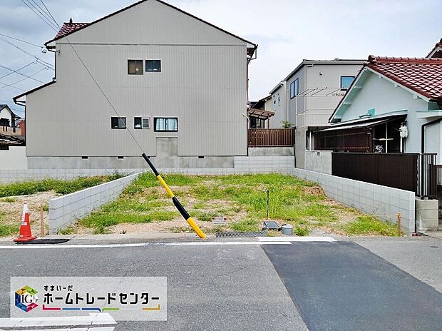 【現地外観写真】中根小学校まで徒歩5分と近く、お子様も無理なく通えます☆ぜひ現地にて、街並み・陽当たり等ご確認下さい♪お気軽にお問い合わせください☆