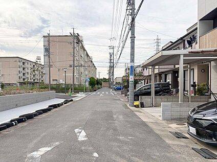 前面道路含む現地写真