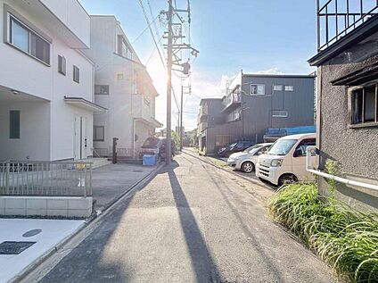 前面道路含む現地写真