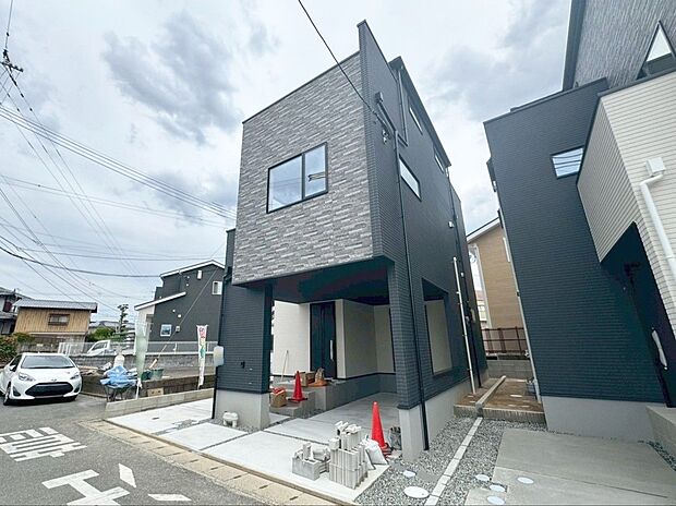 【2号棟】2026年7月完成予定！木造アスファルトシングル葺3階建て！
