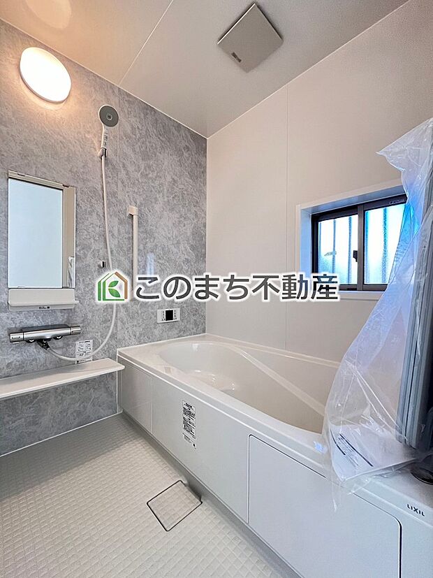 同社施工物件の写真です。※建具やフローリング、その他仕様が異なる場合がございます。
