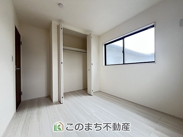 【収納】各居室に収納付で住みやすさにこだわっています♪