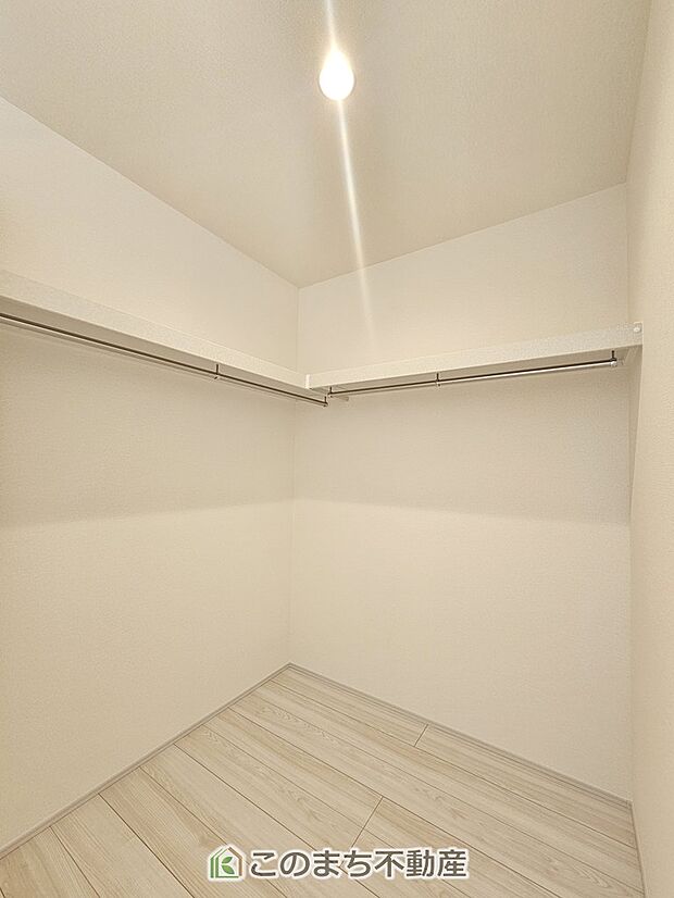 【収納】各居室に収納付で住みやすさにこだわっています♪