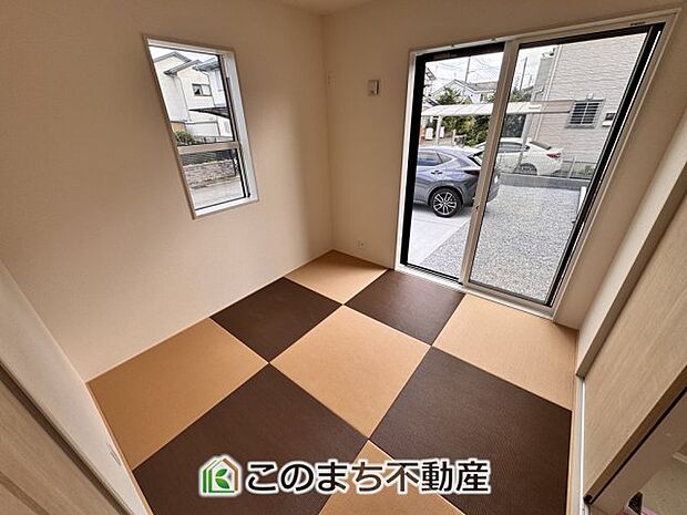 【和室】洋室仕様の縁なしタタミのおしゃれな和室です♪