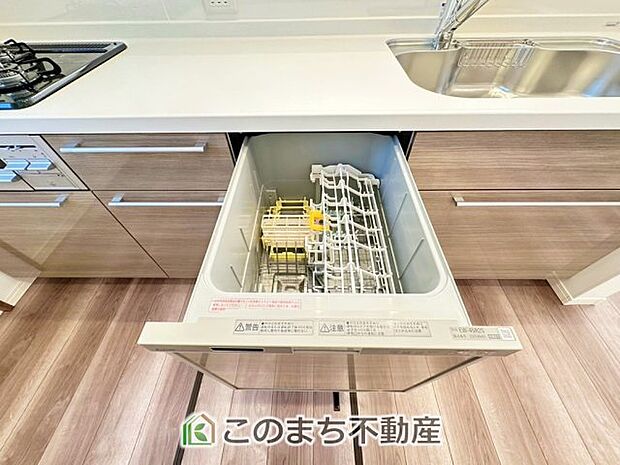 【キッチン】同社施工物件の写真です。※建具やフローリング、その他仕様が違う場合がございます。