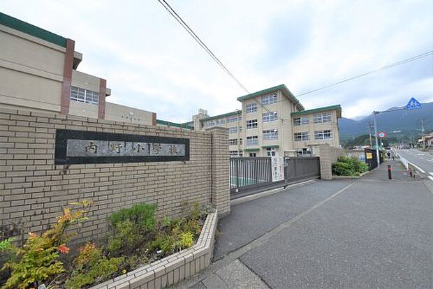 福岡市立内野小学校