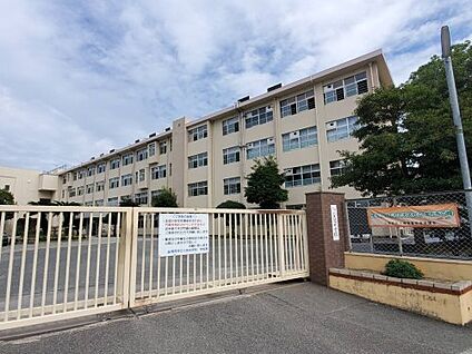 福岡市立三筑中学校 徒歩2061m