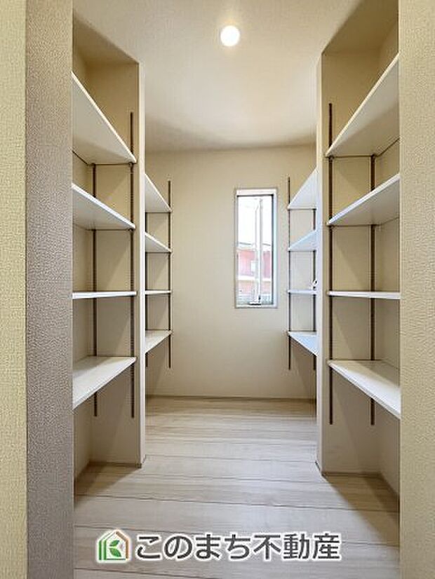 【収納】同社施工物件写真。※建具やフローリング、その他仕様が異なる場合がございます。
