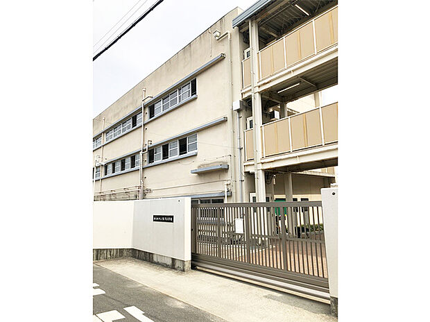弥刀小学校(約80m)