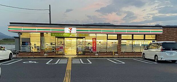 セブンイレブン 五個荘日吉町店
