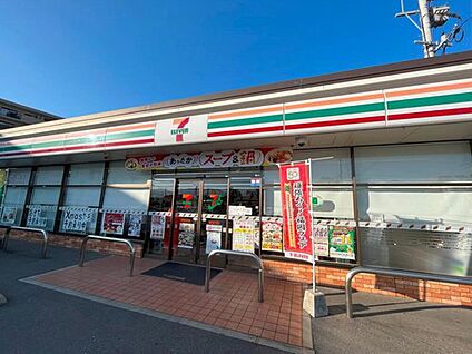 セブンイレブン福岡次郎丸4丁目店 417m
