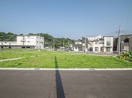 区画2：165.59m2（50.09坪）