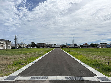 前面道路含む現地土地写真