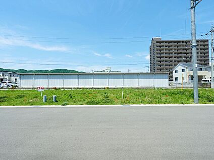 区画2：143.23m2（43.32坪）