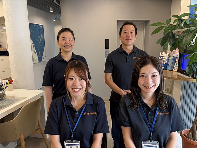 スタッフ