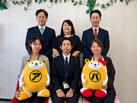 スタッフ
