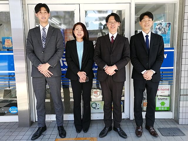 スタッフ