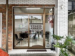 株式会社bloom