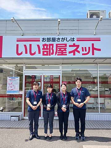 スタッフ