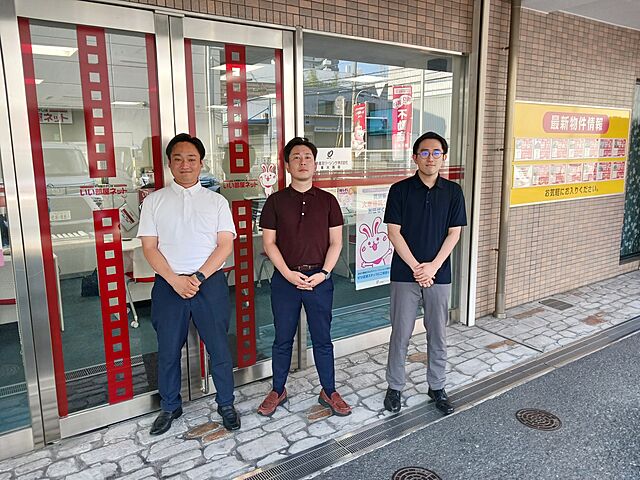 スタッフ